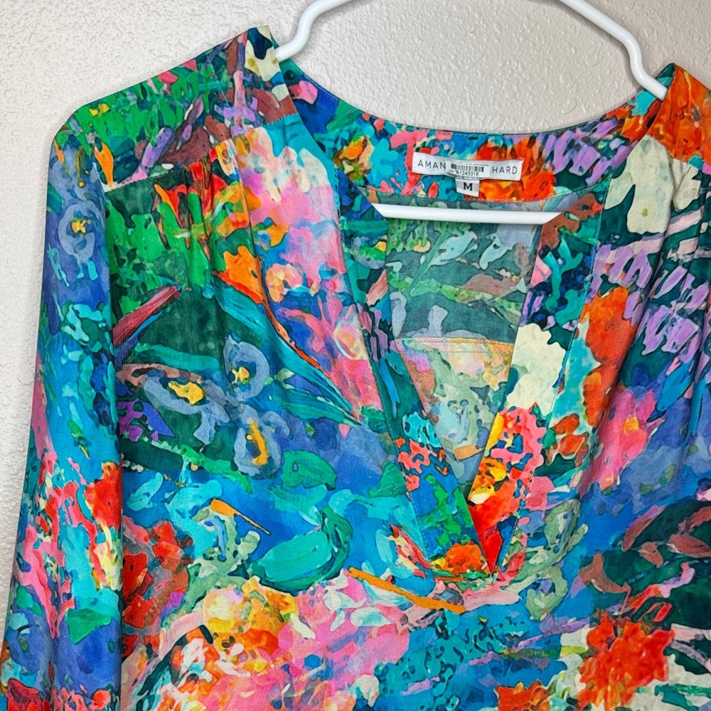 Amanda Uprichard Watercolor Multicolor Floral 100% Silk‎ Blouse - medium - Picture 5 of 16